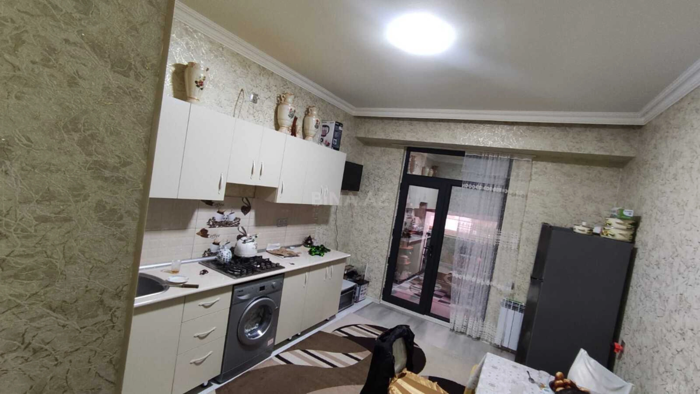 Satılır 2 otaqlı mənzil 90 m²