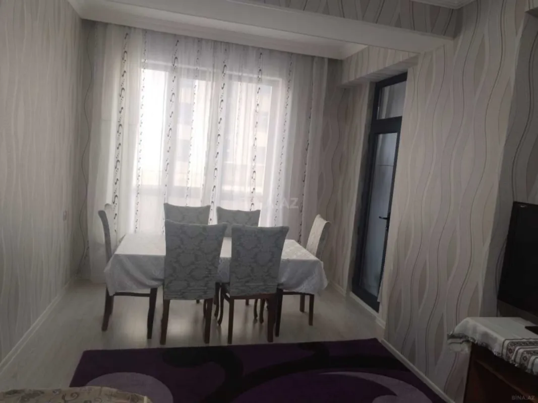Satılır 2 otaqlı mənzil 90 m²