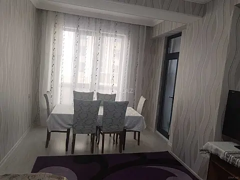 Satılır 2 otaqlı mənzil 90 m²