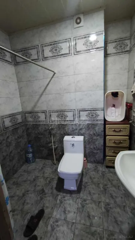 Satılır 2 otaqlı mənzil 90 m²