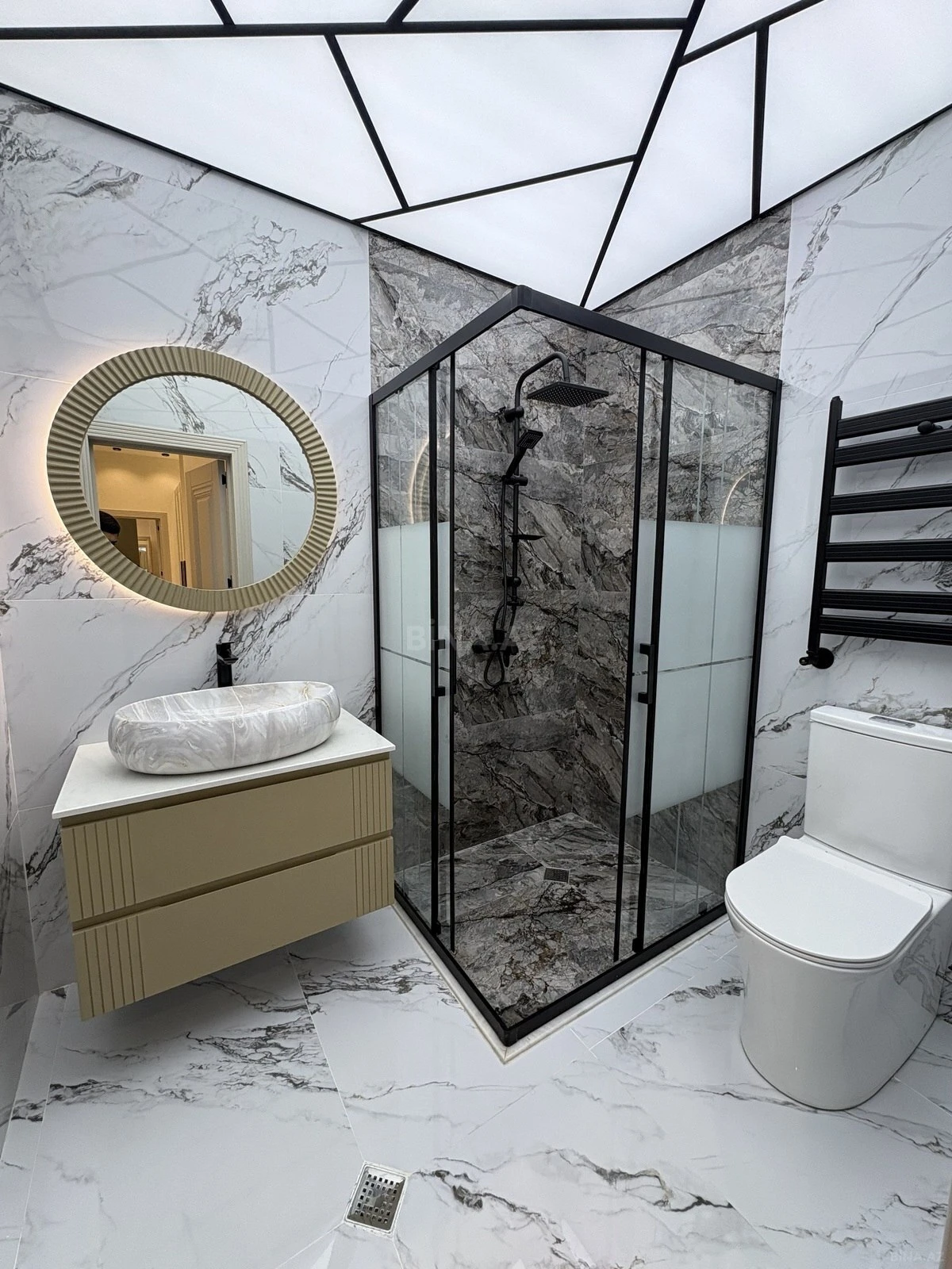 Satılır 3 otaqlı mənzil 90 m²