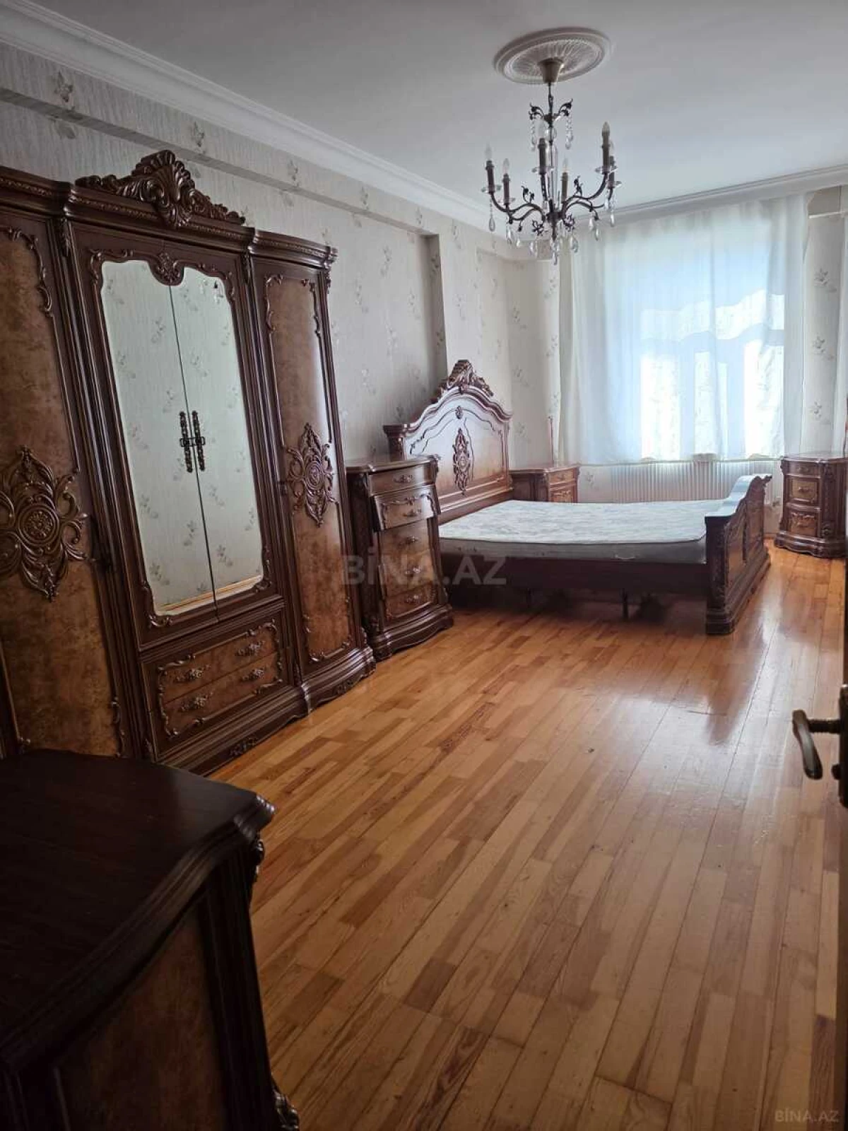 Kirayə verilir 3 otaqlı mənzil 102 m²