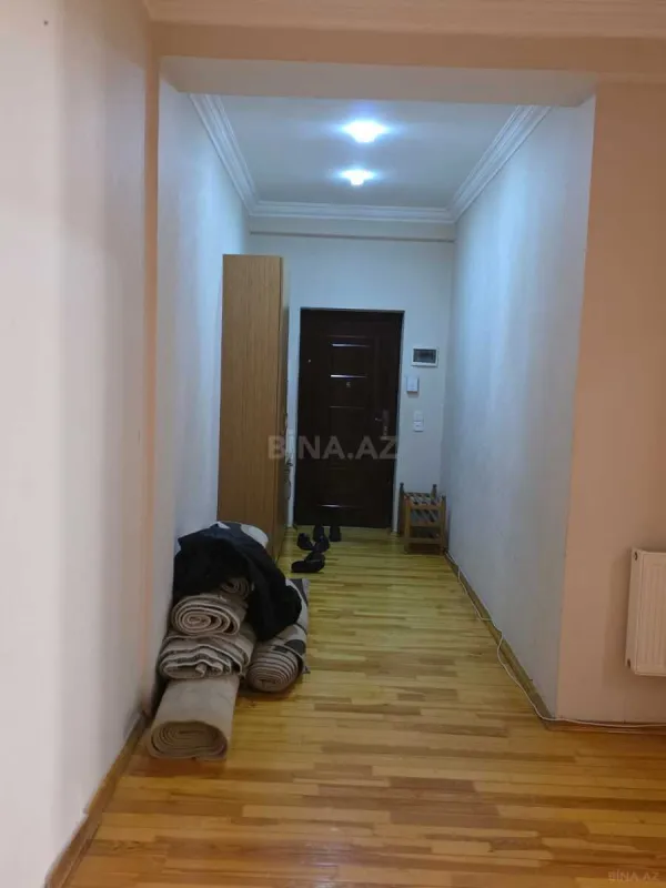 Kirayə verilir 3 otaqlı mənzil 102 m²