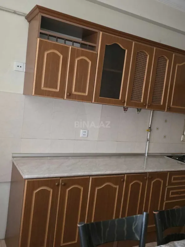 Kirayə verilir 3 otaqlı mənzil 102 m²