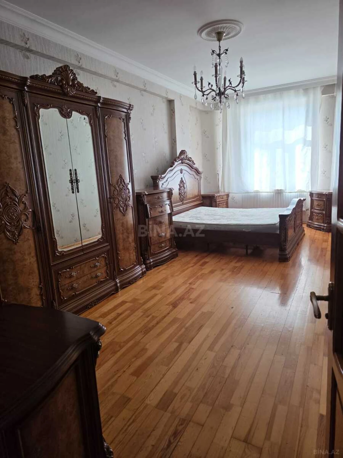 Kirayə verilir 3 otaqlı mənzil 102 m²