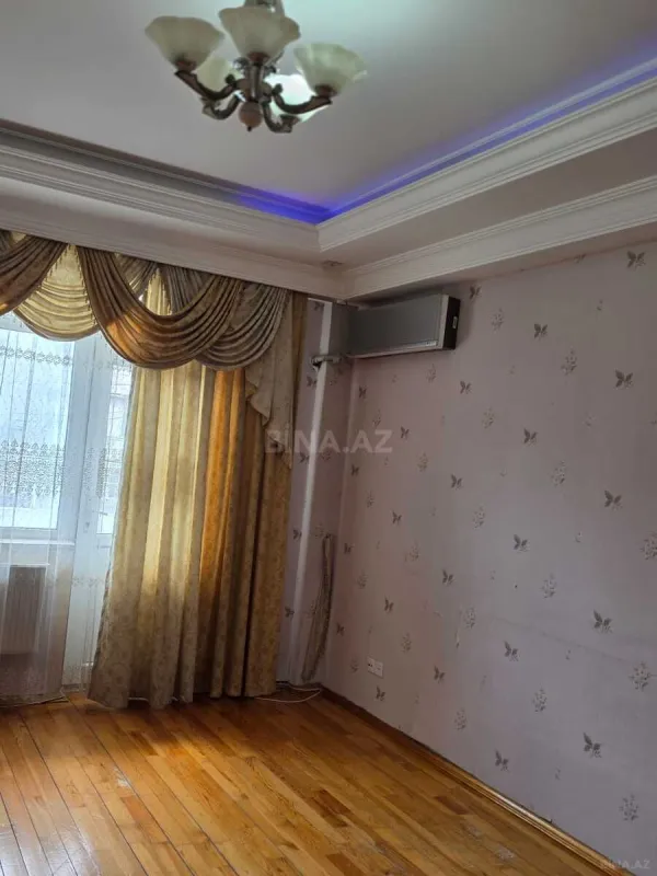 Kirayə verilir 3 otaqlı mənzil 102 m²