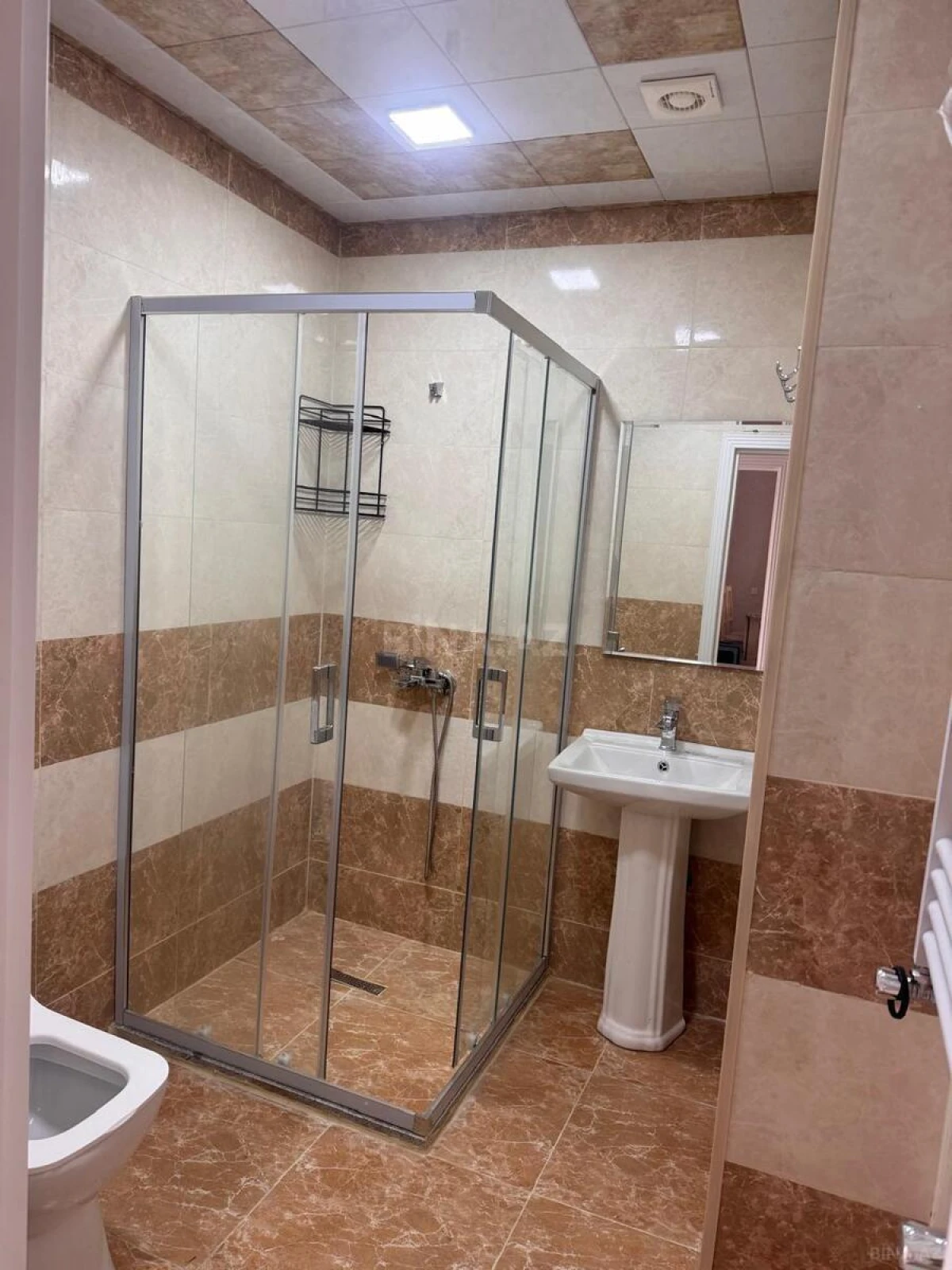 Kirayə verilir 3 otaqlı mənzil 90 m²