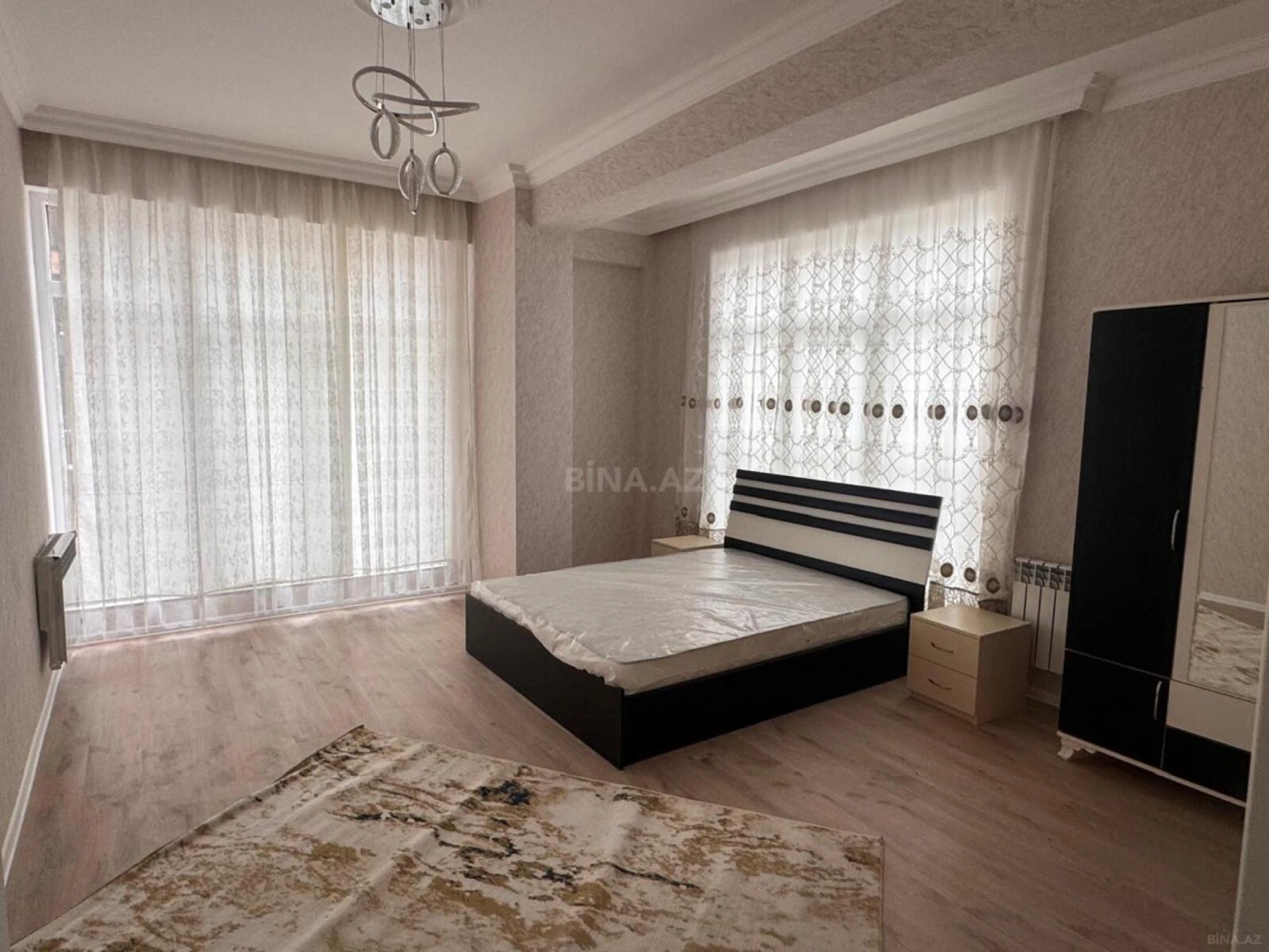 Kirayə verilir 3 otaqlı mənzil 90 m²