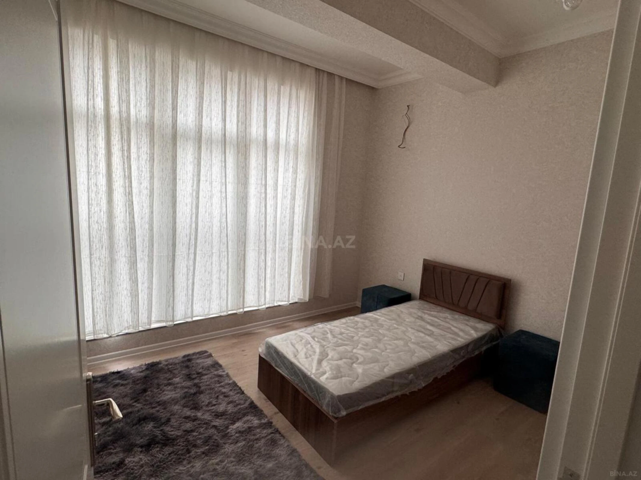 Kirayə verilir 3 otaqlı mənzil 90 m²