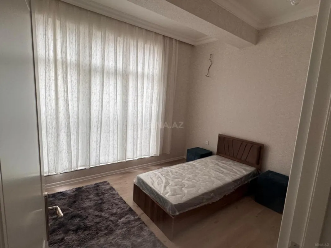 Kirayə verilir 3 otaqlı mənzil 90 m²