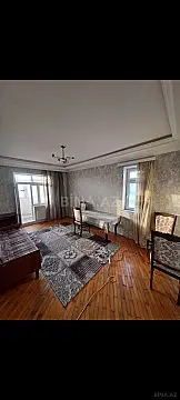 Kirayə verilir 2 otaqlı mənzil 70 m²