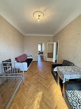 Kirayə verilir 2 otaqlı mənzil 70 m²