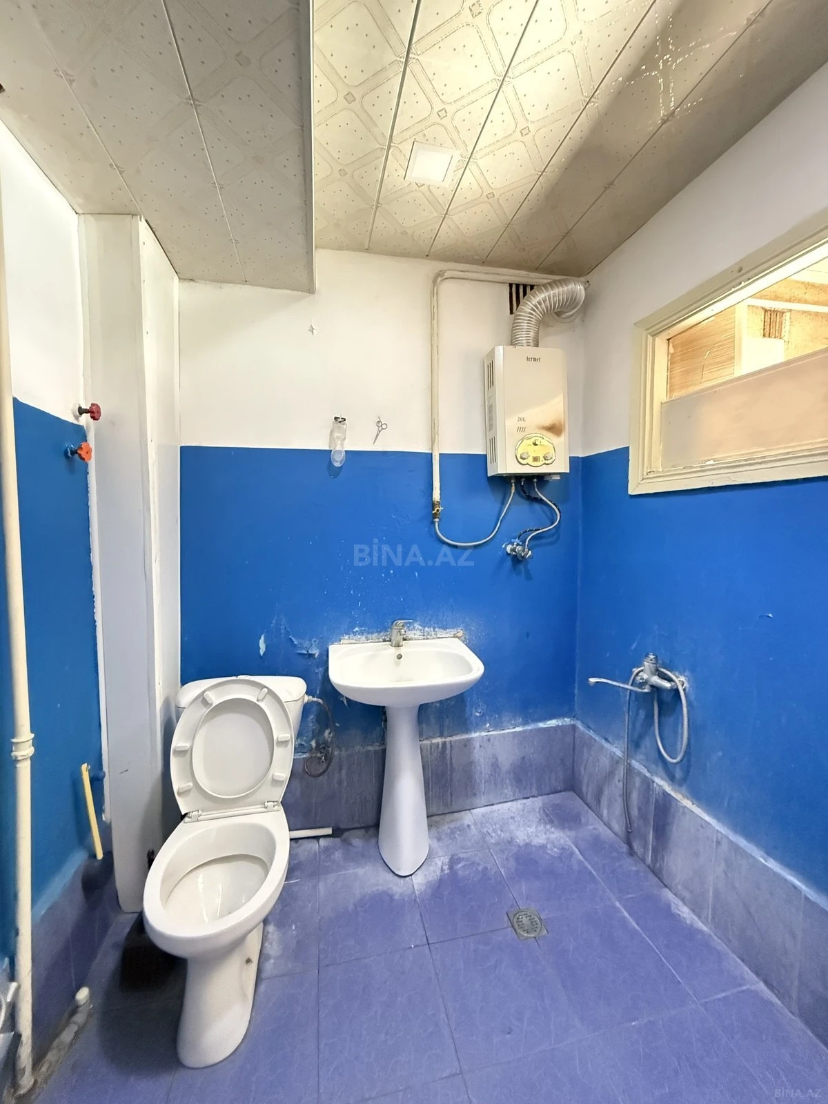 Kirayə verilir 2 otaqlı mənzil 70 m²