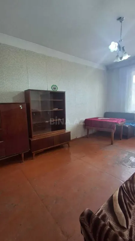 Satılır 1 otaqlı mənzil 40 m²