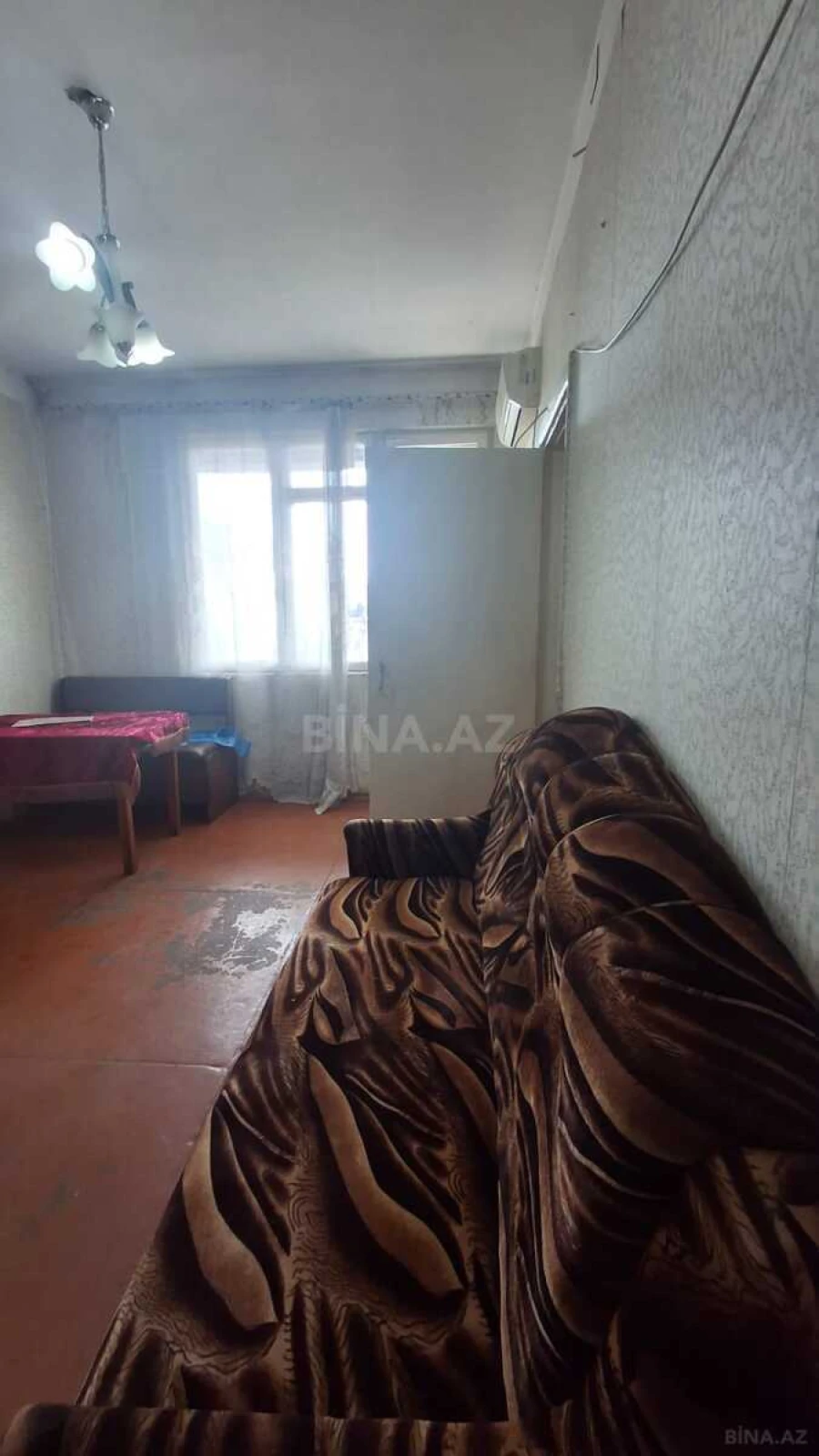 Satılır 1 otaqlı mənzil 40 m²