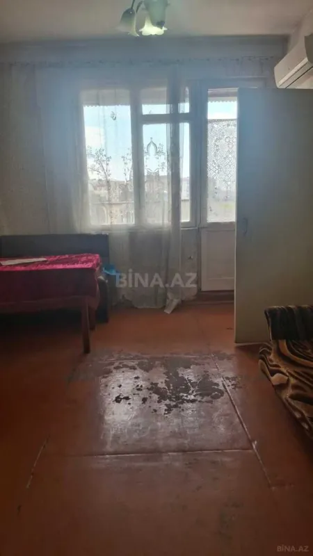 Satılır 1 otaqlı mənzil 40 m²