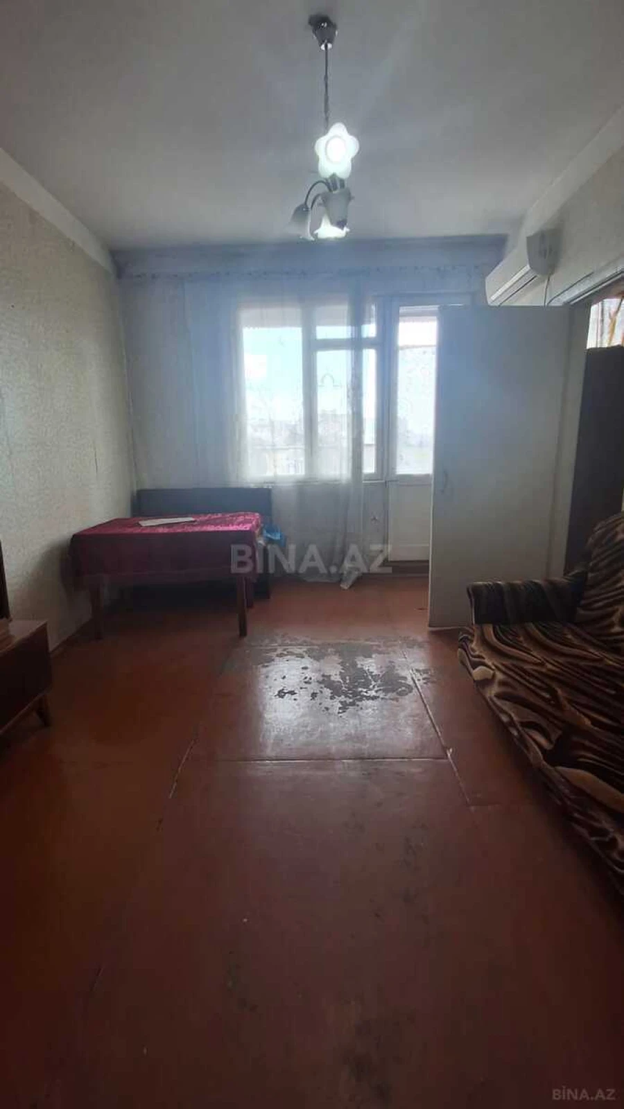 Satılır 1 otaqlı mənzil 40 m²