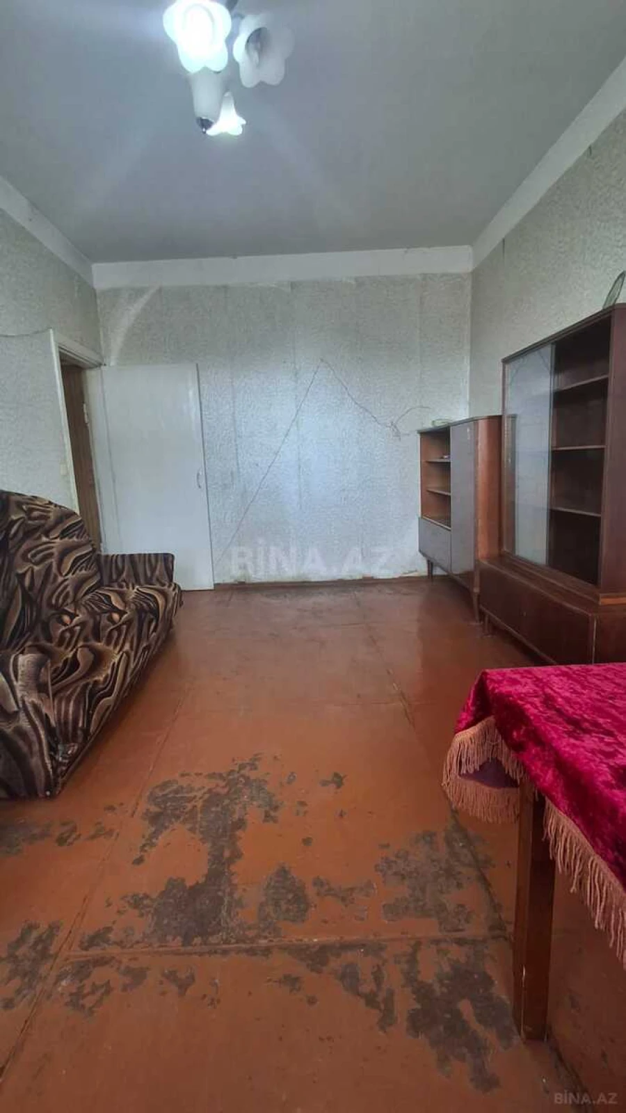 Satılır 1 otaqlı mənzil 40 m²