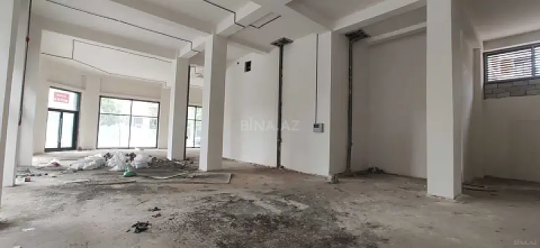 Kirayə verilir obyekt 107 m²