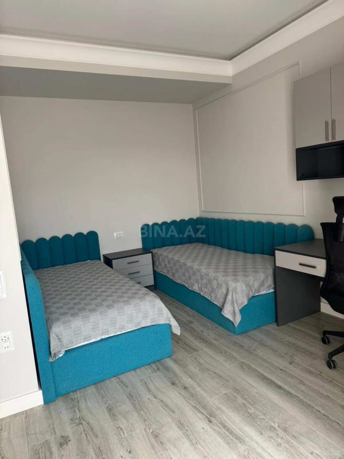 Kirayə verilir 3 otaqlı mənzil 125 m²