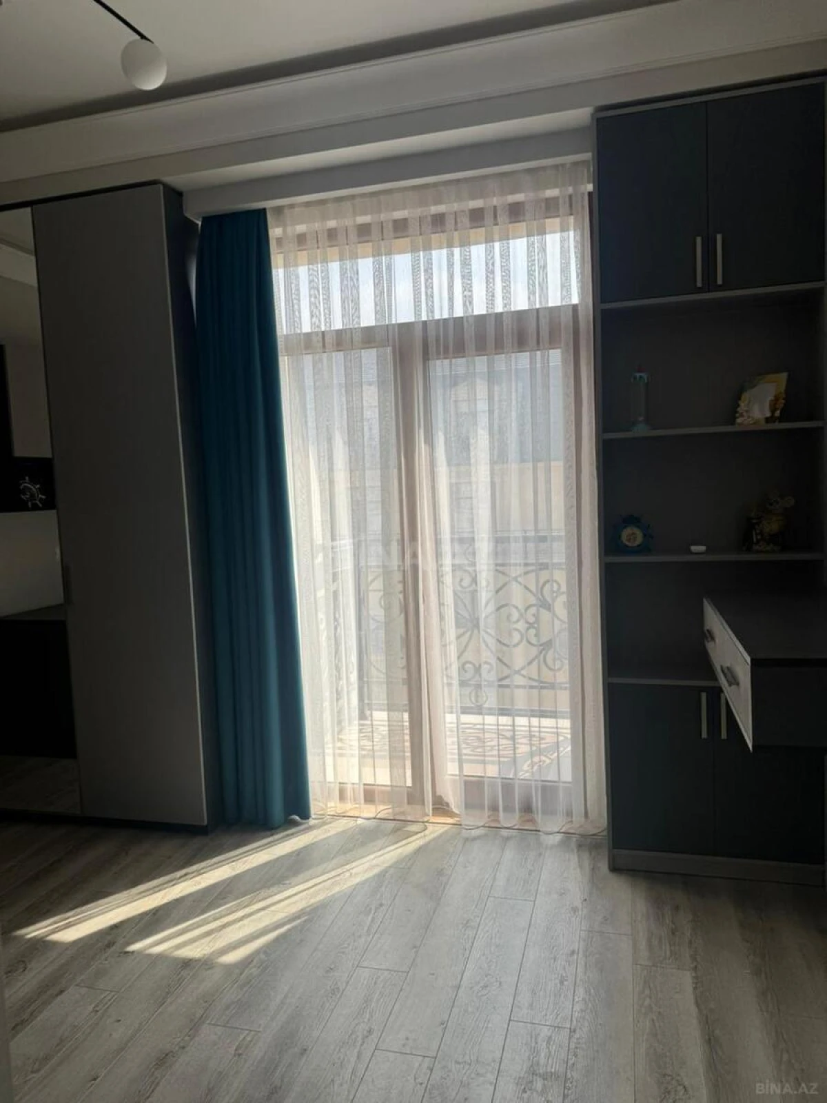 Kirayə verilir 3 otaqlı mənzil 125 m²