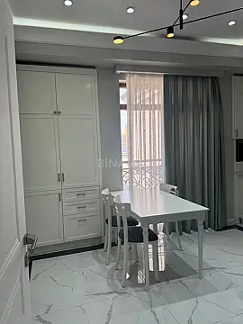 Kirayə verilir 3 otaqlı mənzil 125 m²