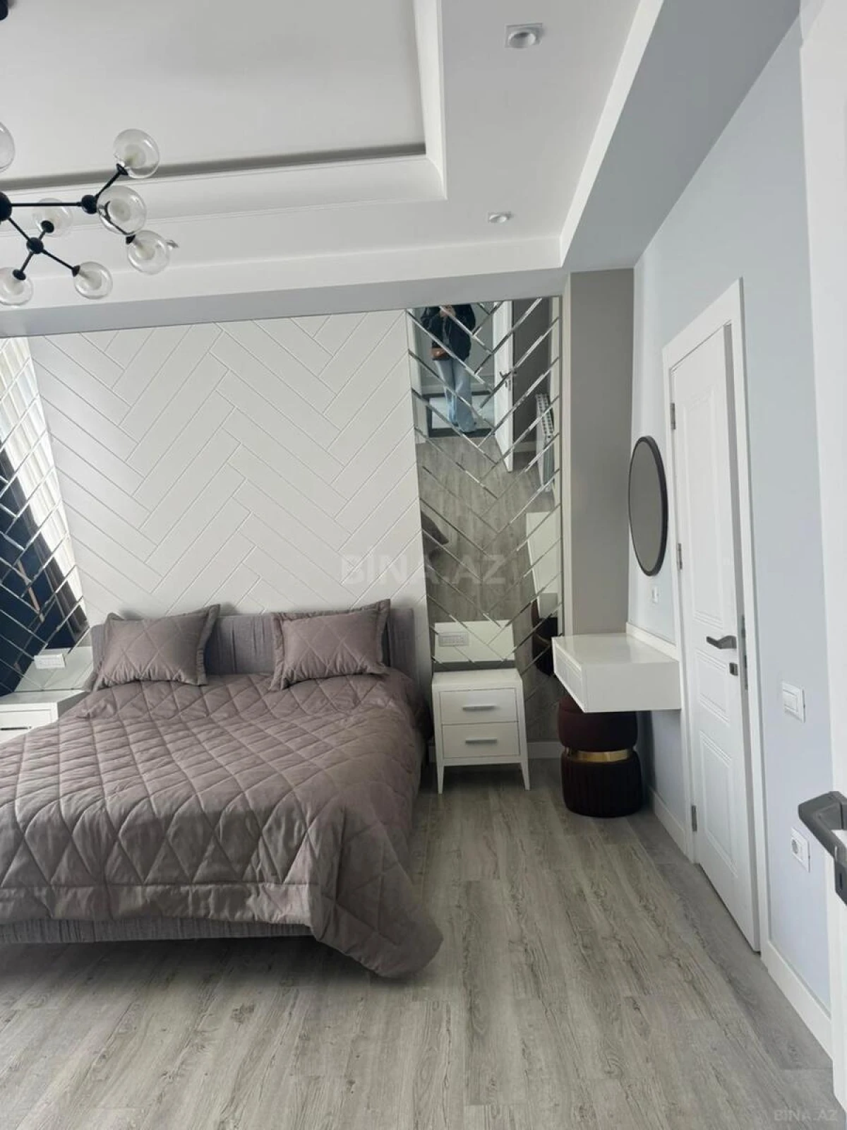 Kirayə verilir 3 otaqlı mənzil 125 m²