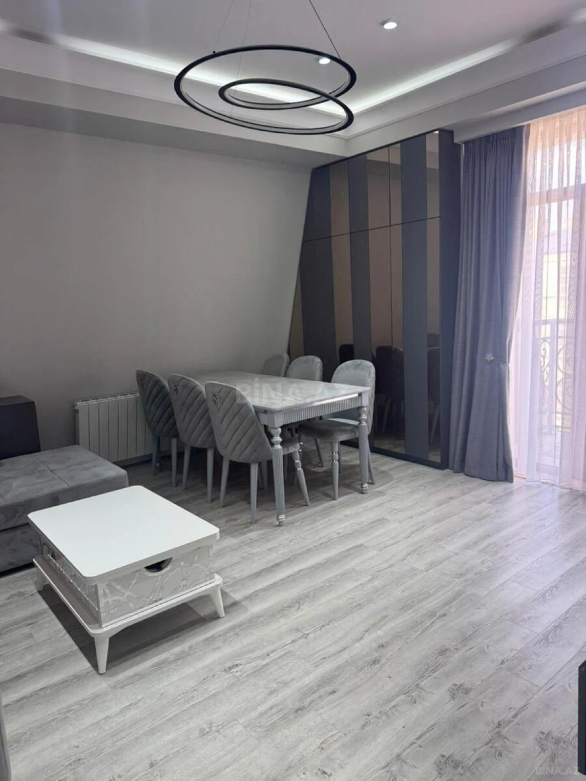 Kirayə verilir 3 otaqlı mənzil 125 m²