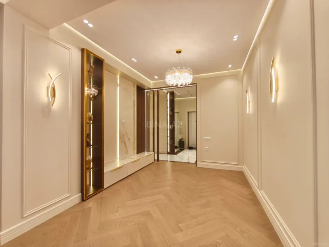 Satılır 3 otaqlı mənzil 87 m²