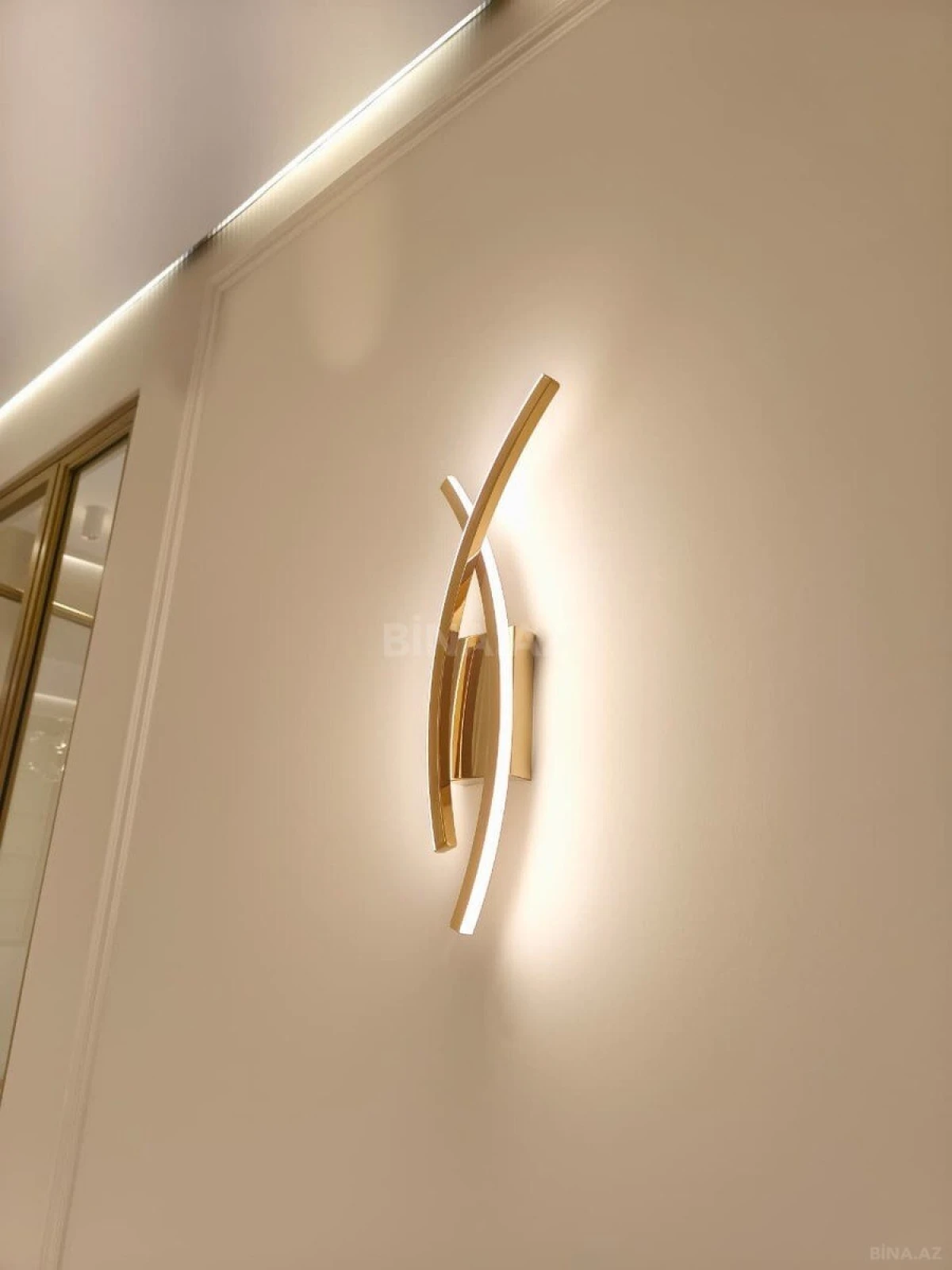 Satılır 3 otaqlı mənzil 87 m²