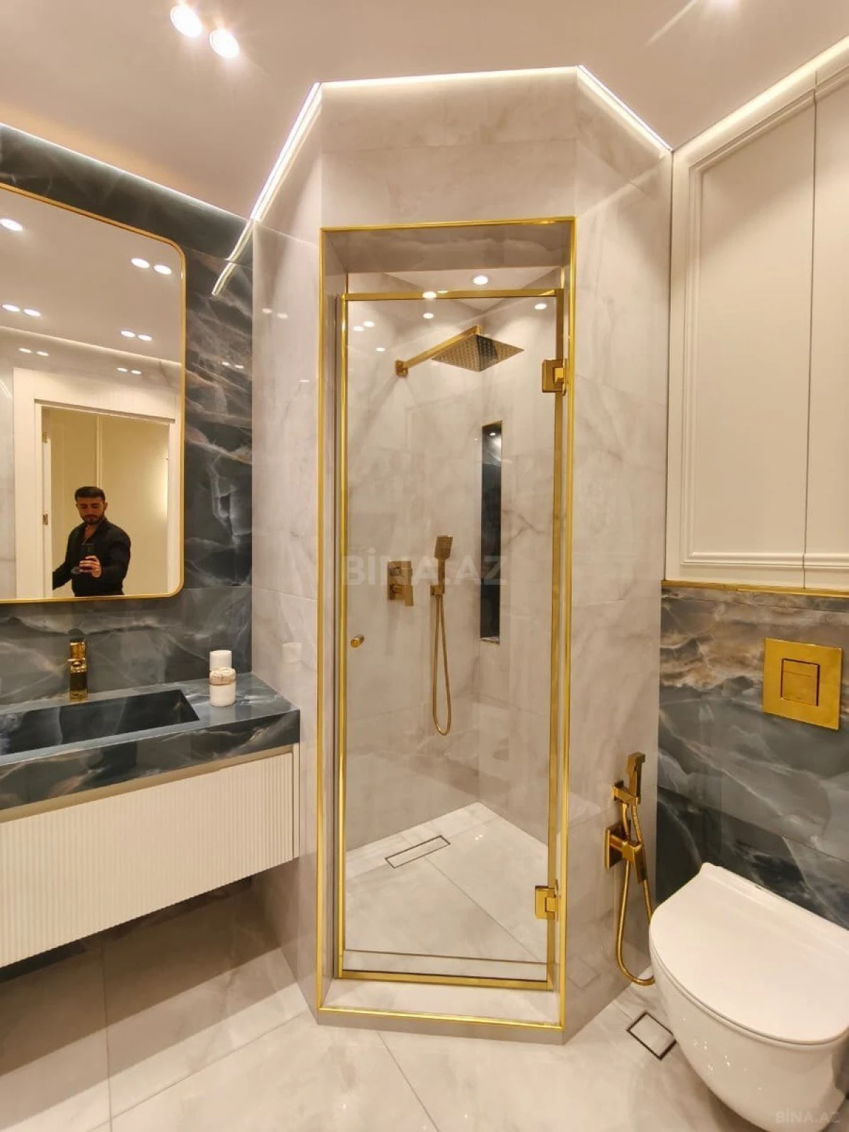 Satılır 3 otaqlı mənzil 87 m²