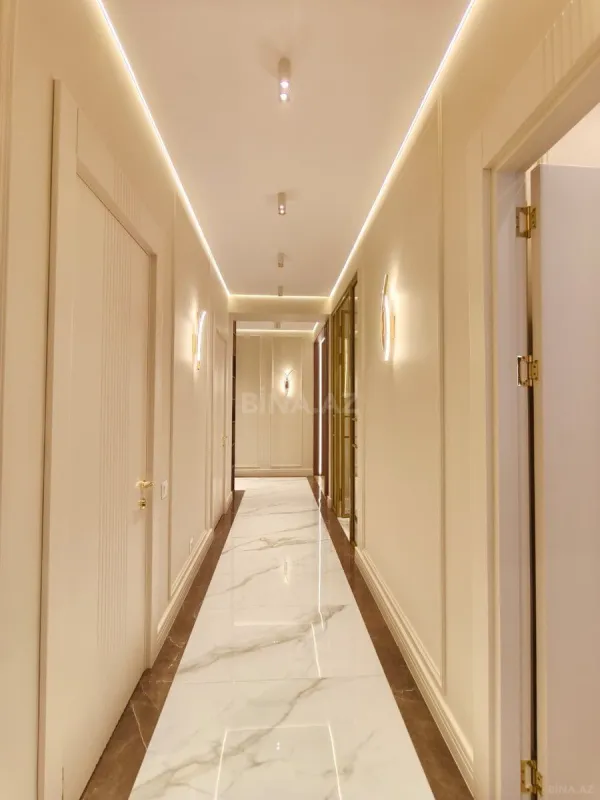 Satılır 3 otaqlı mənzil 87 m²