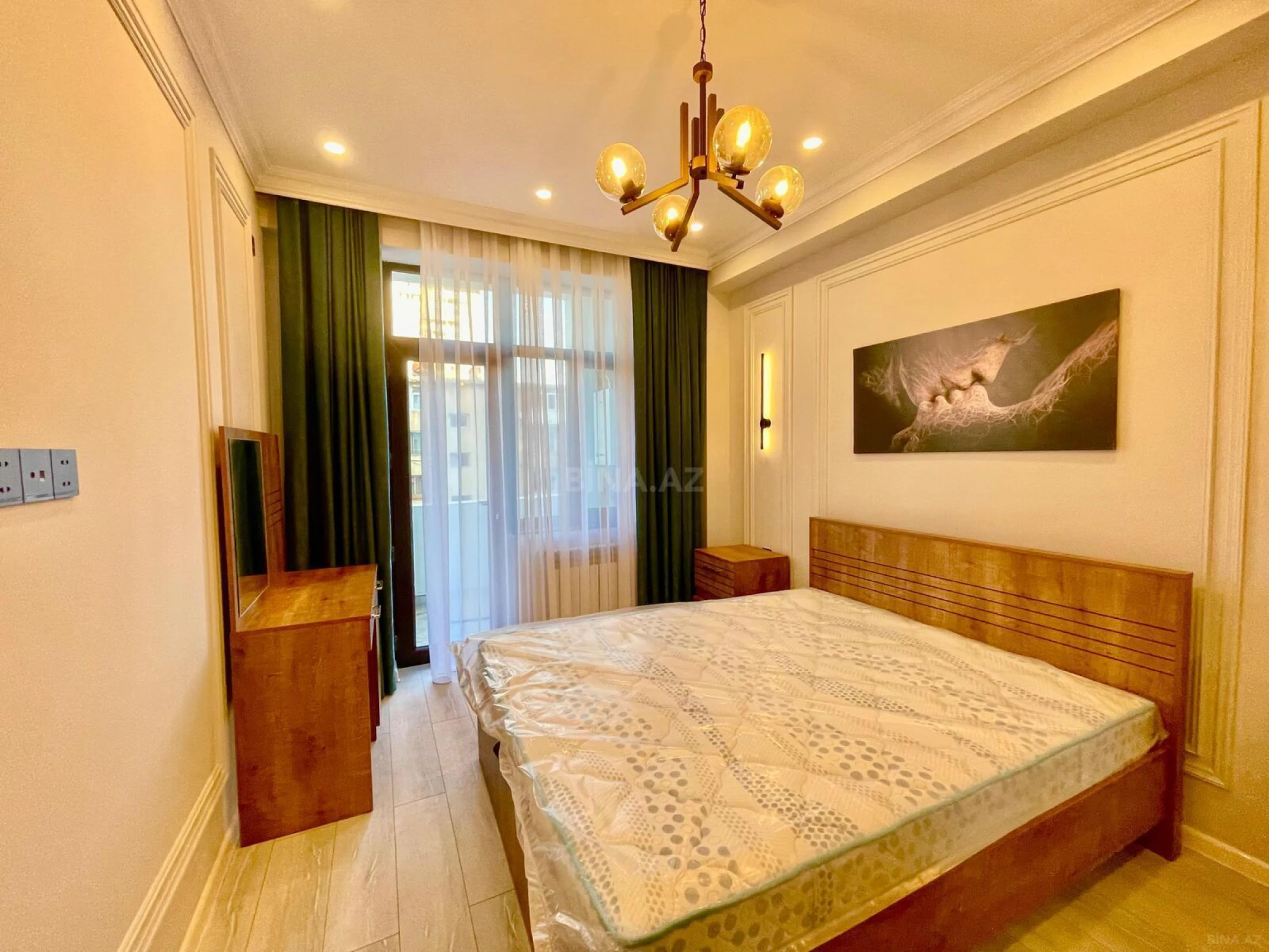 Kirayə verilir 2 otaqlı mənzil 70 m²