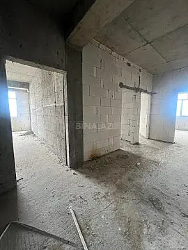 Satılır 2 otaqlı mənzil 67 m²