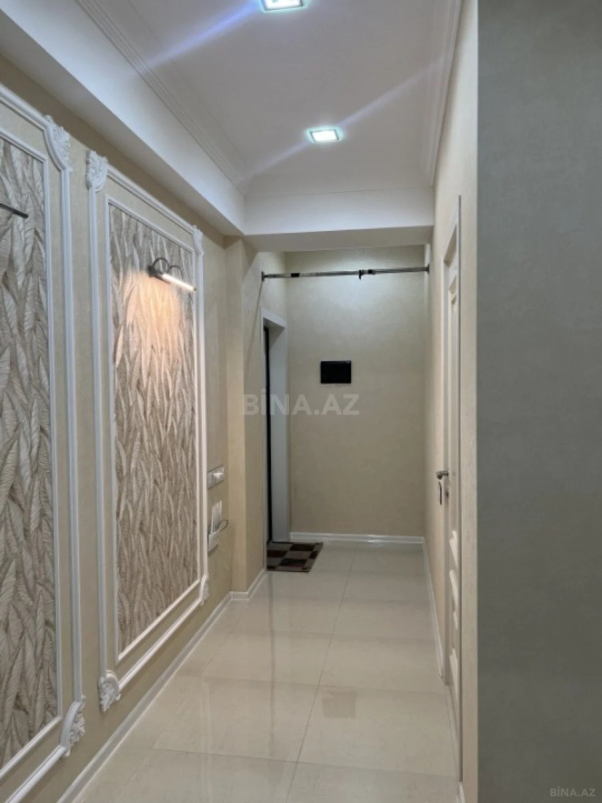 Satılır 2 otaqlı mənzil 60 m²