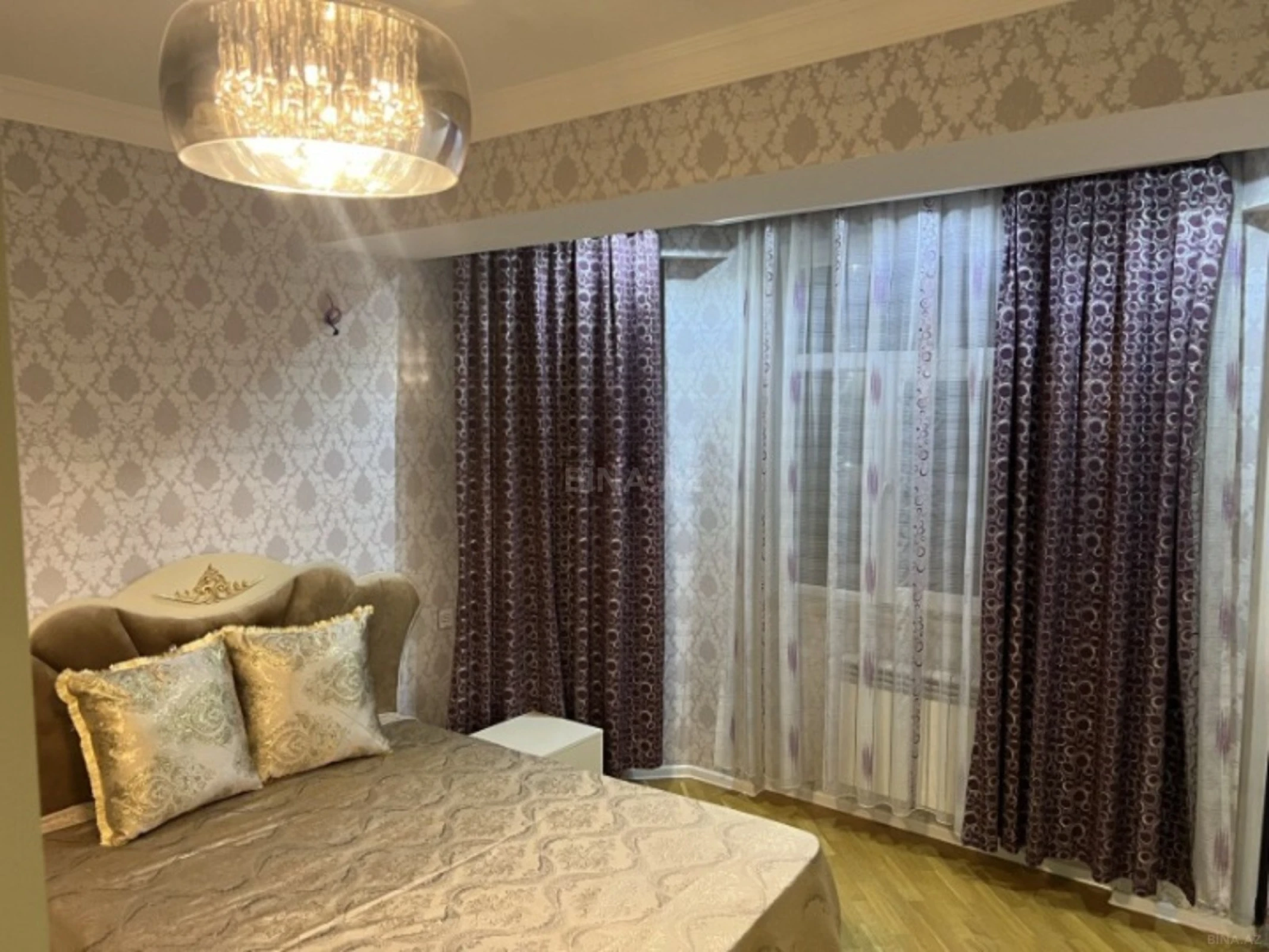 Satılır 2 otaqlı mənzil 60 m²