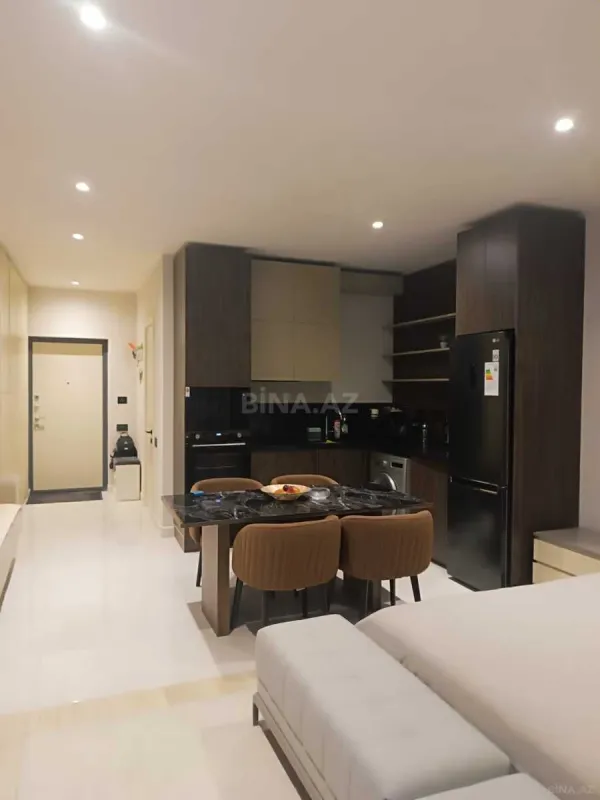 Kirayə verilir 1 otaqlı mənzil 60 m²