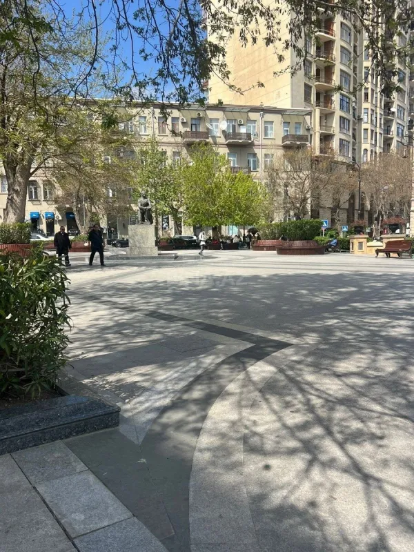 Satılır 1 otaqlı mənzil 34 m²