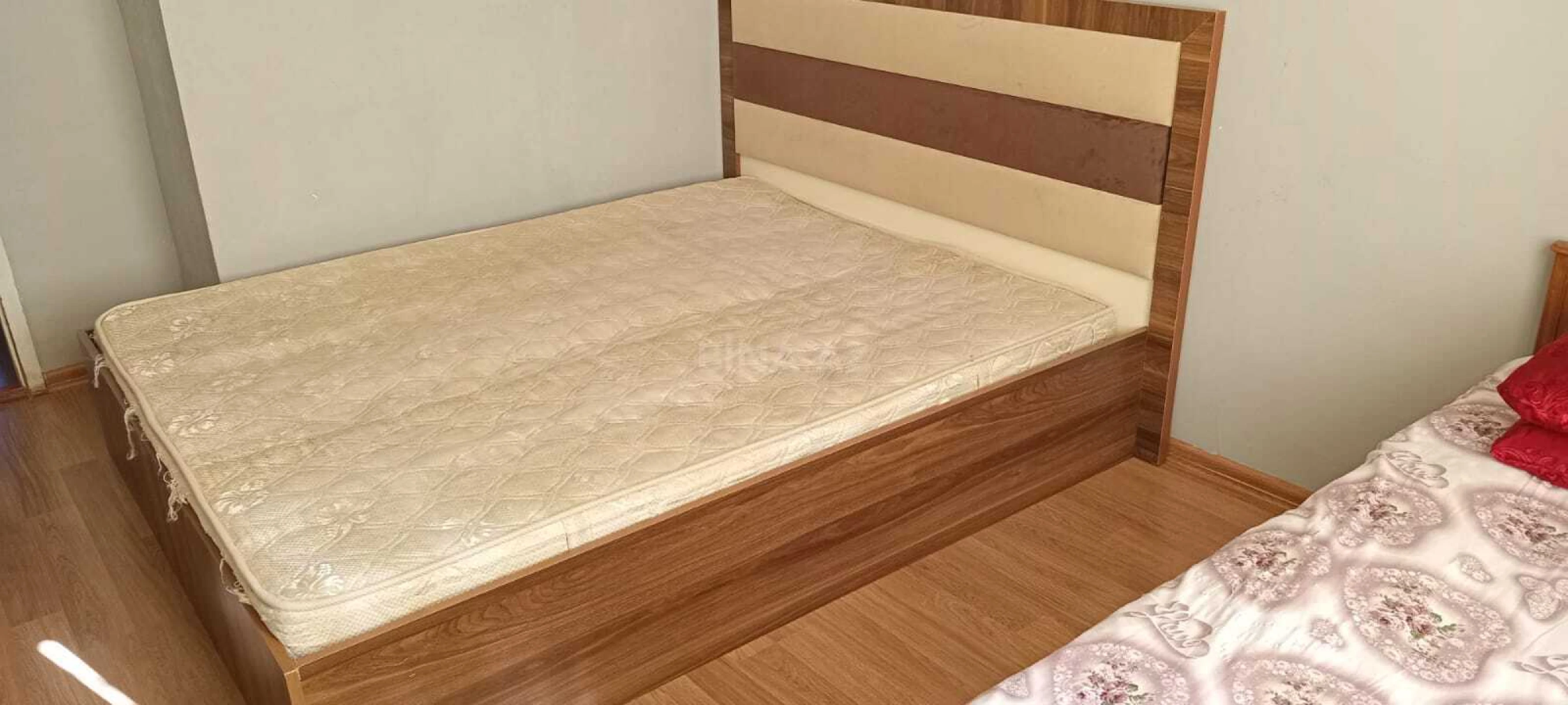 Kirayə verilir 2 otaqlı mənzil 50 m²