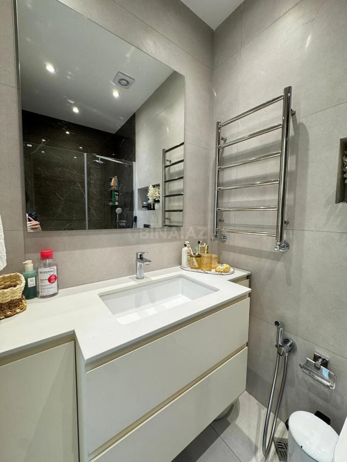 Satılır 3 otaqlı mənzil 86 m²