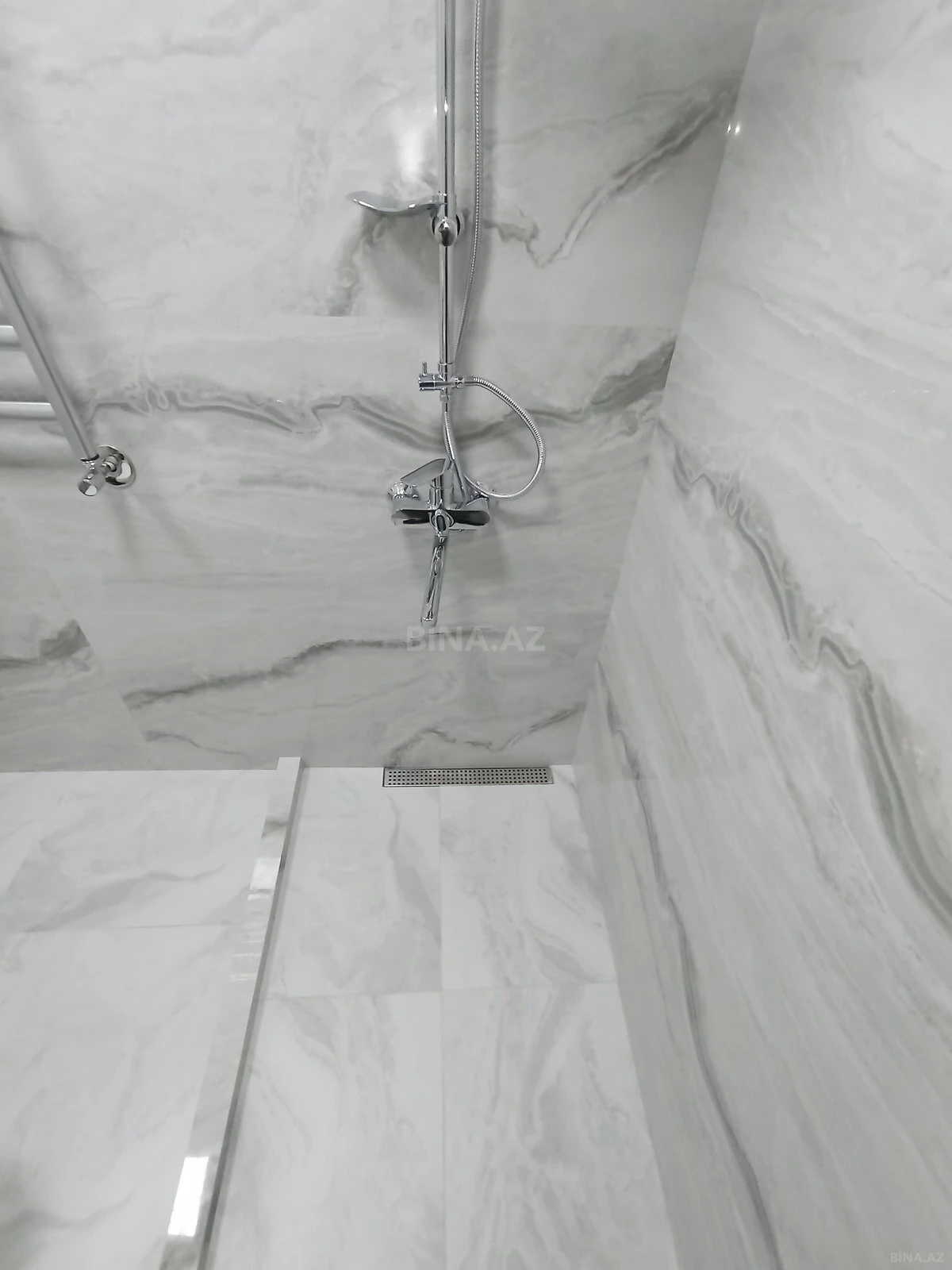 Satılır 2 otaqlı mənzil 56.3 m²