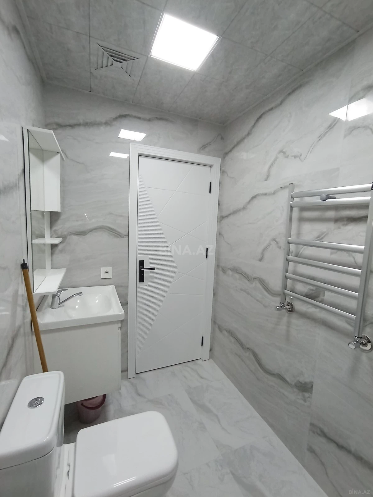 Satılır 2 otaqlı mənzil 56.3 m²