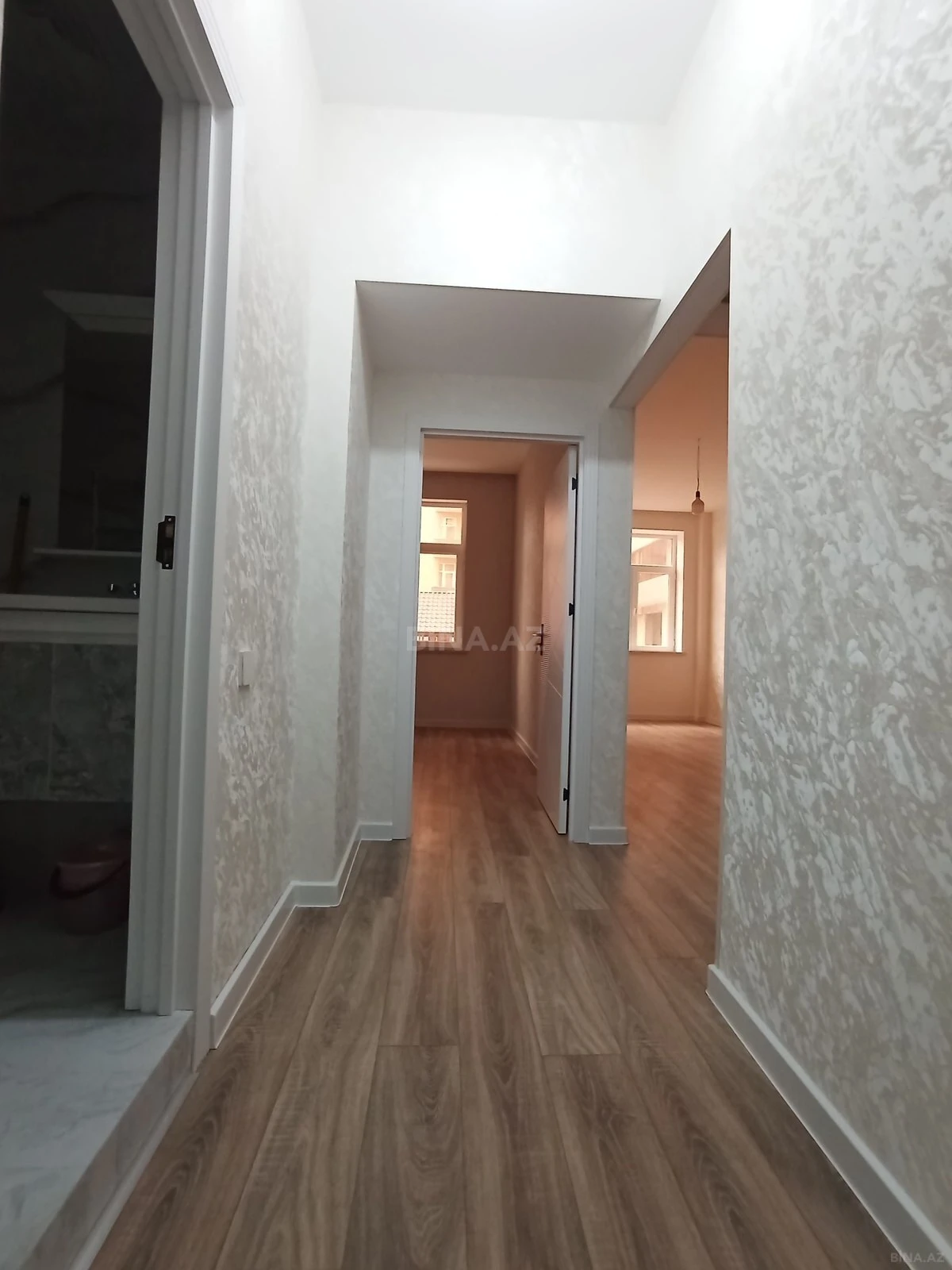Satılır 2 otaqlı mənzil 56.3 m²