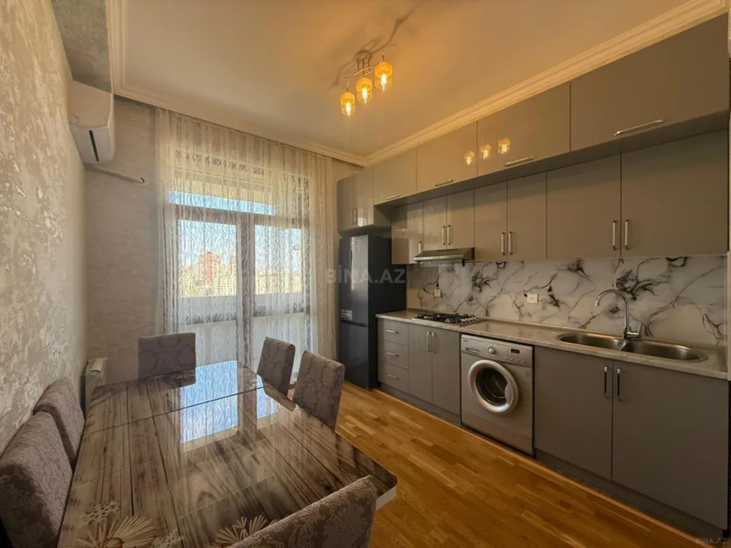 Satılır 2 otaqlı mənzil 70 m²