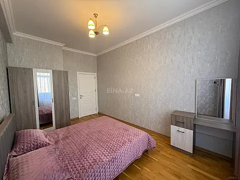 Satılır 2 otaqlı mənzil 70 m²