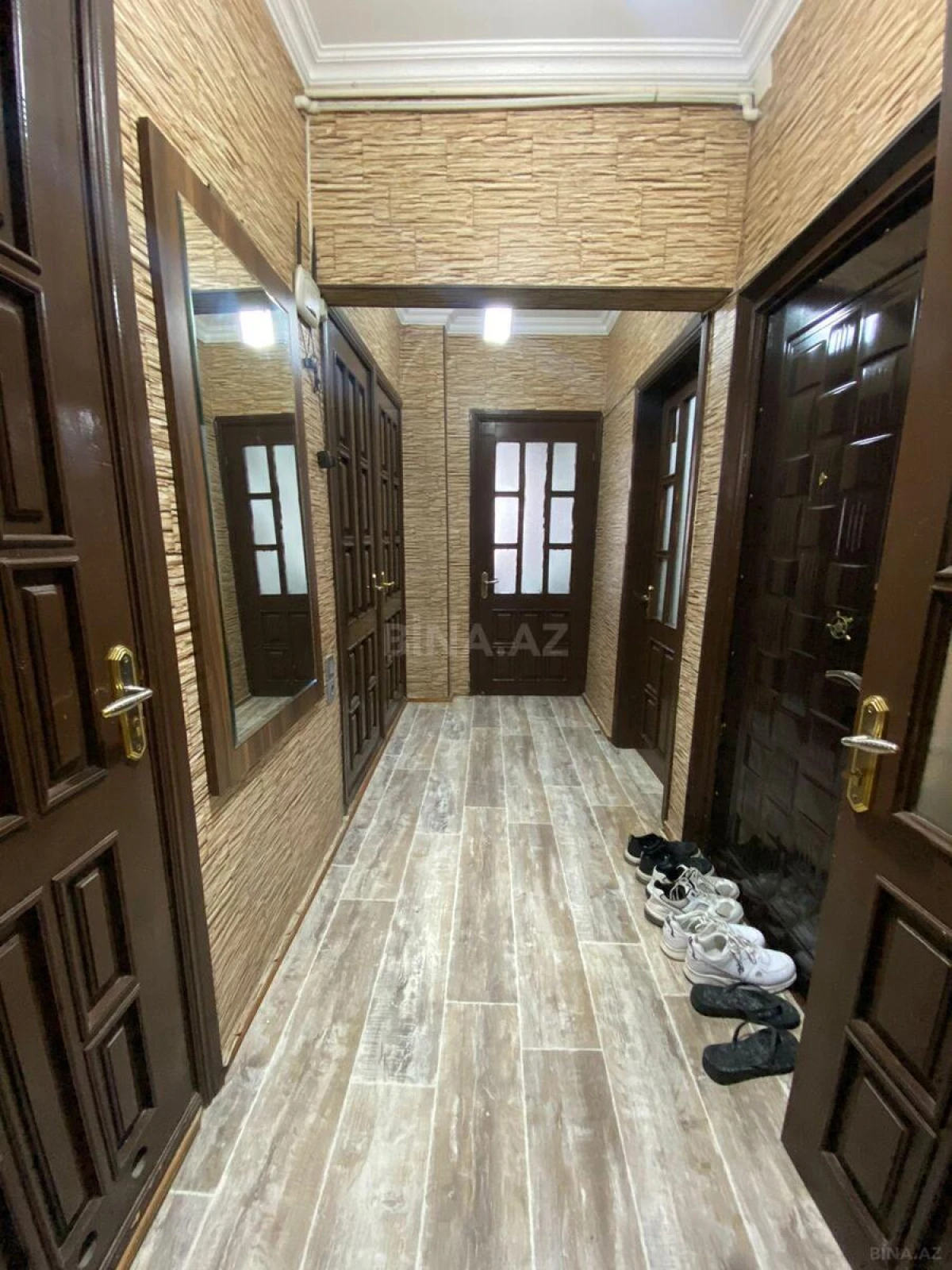 Kirayə verilir 2 otaqlı mənzil 65 m²