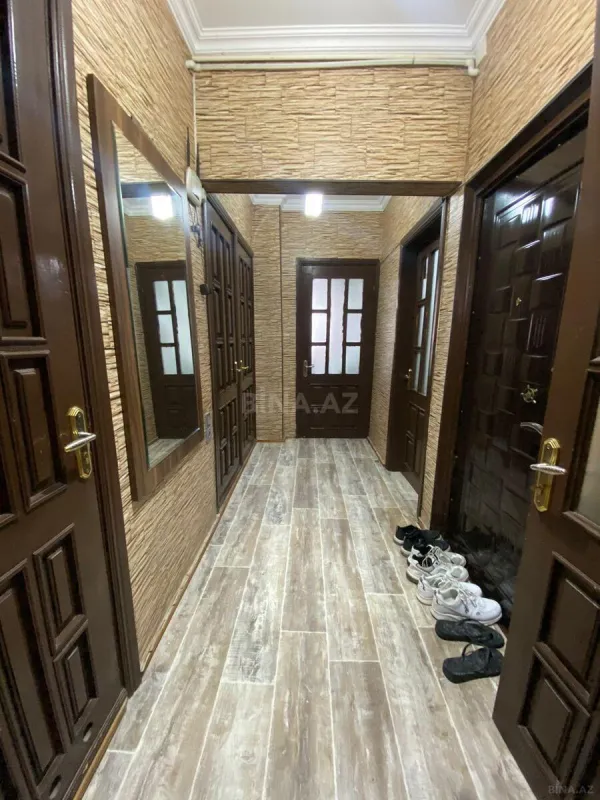 Kirayə verilir 2 otaqlı mənzil 65 m²