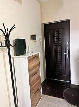 Kirayə verilir 3 otaqlı mənzil 80 m² — Bakı, 9-cu mikrorayon 3 otaq 80.00 m²