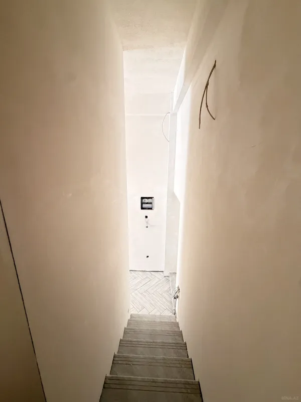 Satılır 2 otaqlı mənzil 70 m²