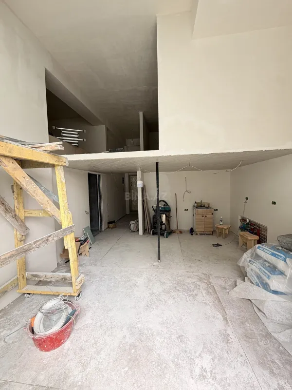 Satılır 2 otaqlı mənzil 70 m²